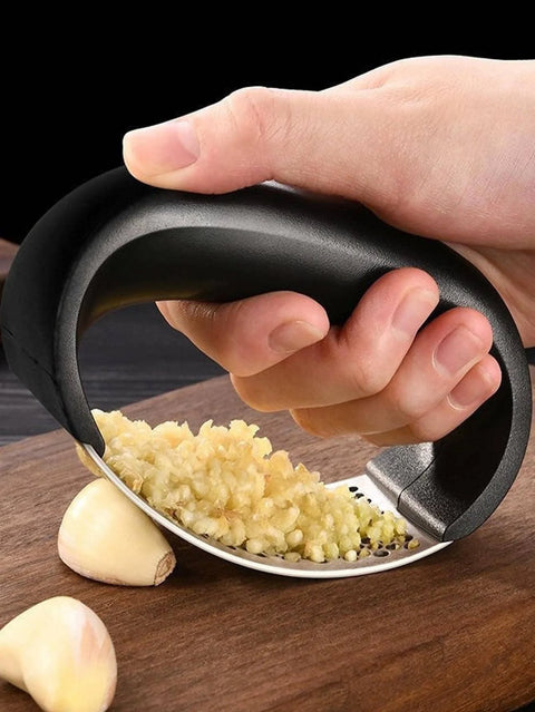 Stainless Steel Garlic Press Crusher – Manual Garlic Mincer & Kitchen Tool